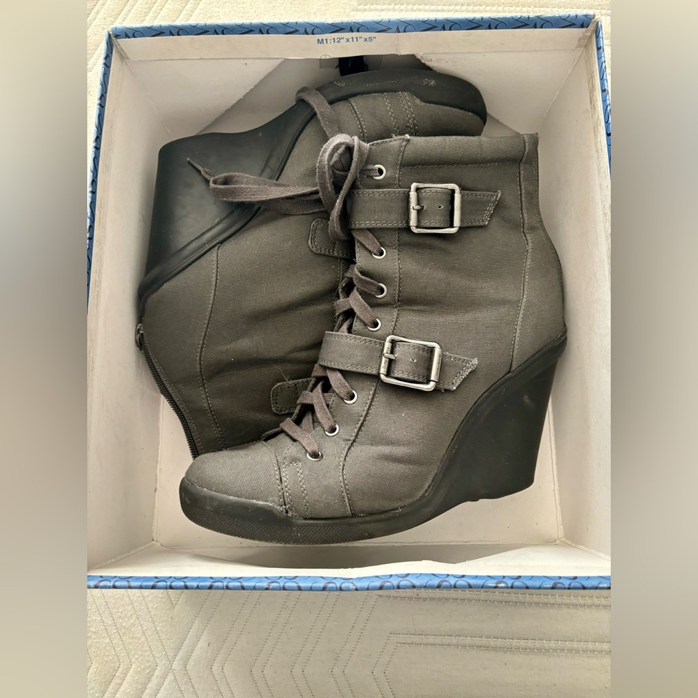 Vera Wang Buckle Wedge Boots
